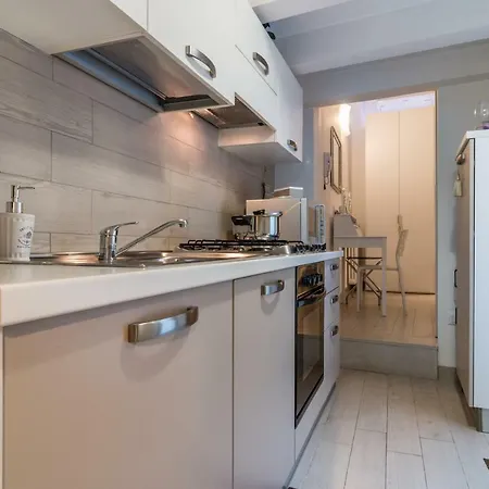 Ca Lessia Apartment *