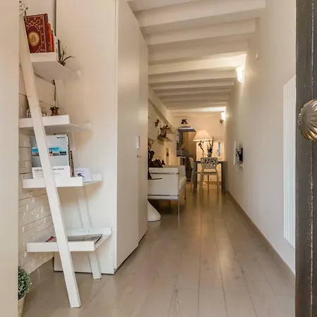 Apartment Ca Lessia *